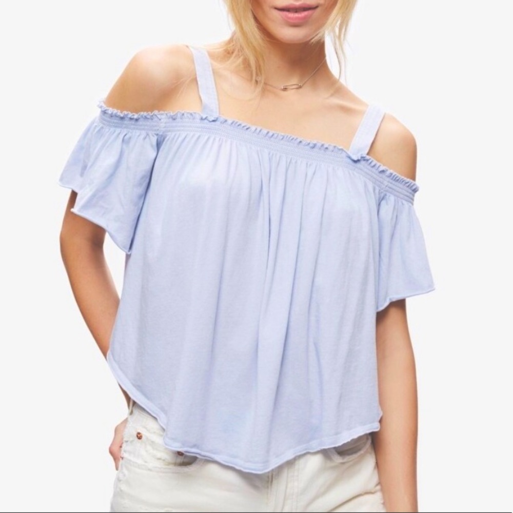 CLEARANCE✨ Free People Darling Off Shoulder Sky Blue Top XS